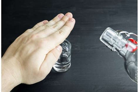New study shows alcohol rehabilitation and abstinence reduce .